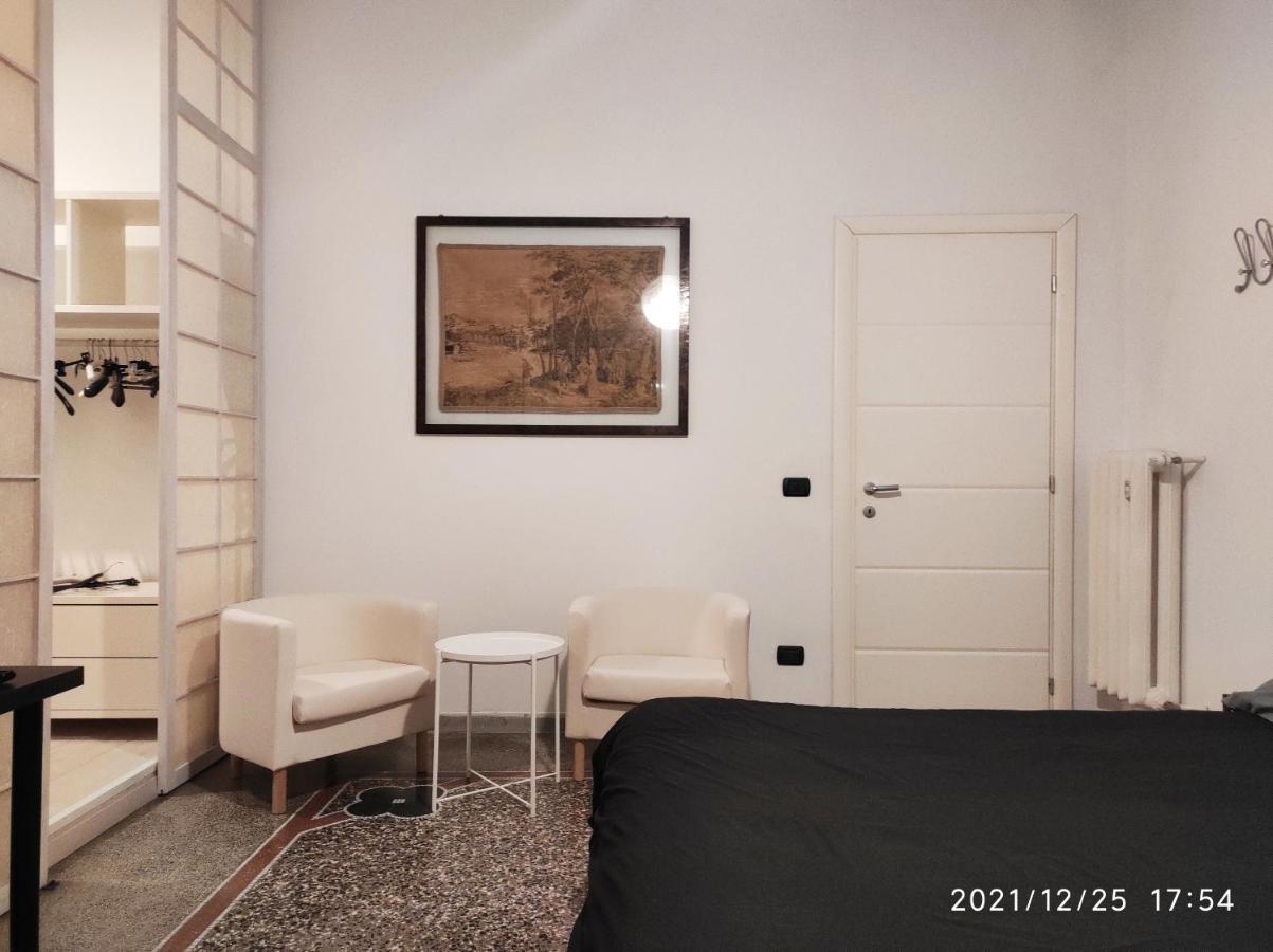 Locazione Turistica San Giovanni, Via Voghera โรม ภายนอก รูปภาพ